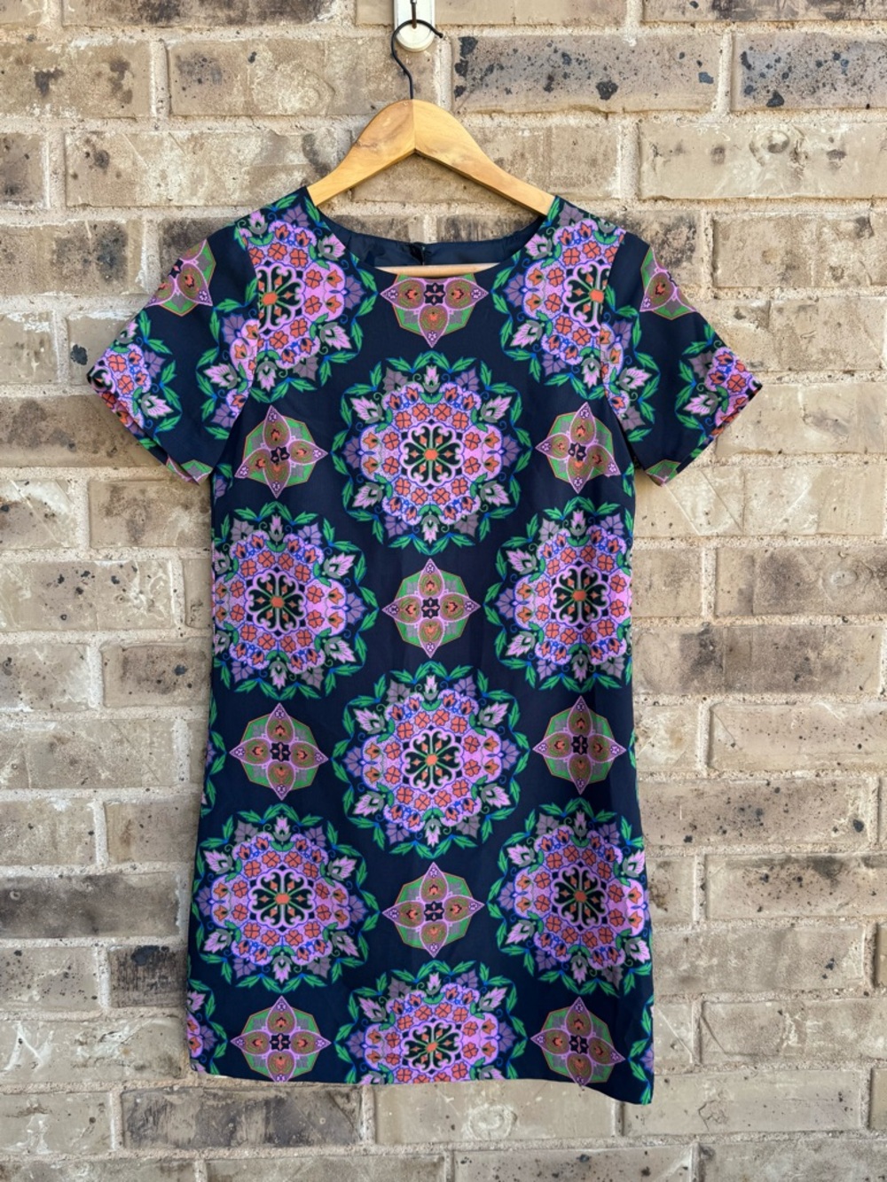 J. Crew Navy Tunic dress with Pink & Green Medallion Print Sz 00P